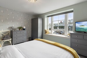 3 habitaciones, cuna de viaje, wifi y ropa de cama 