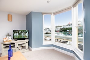 Interior - High Hopes, a stunning Grade II listed Brixham holiday cottage (Brixham)