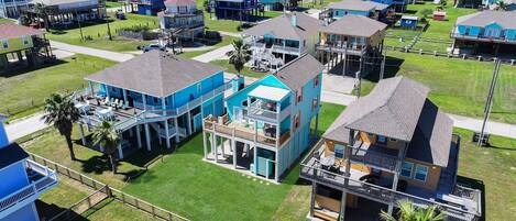 House, 4 Bedrooms | Exterior