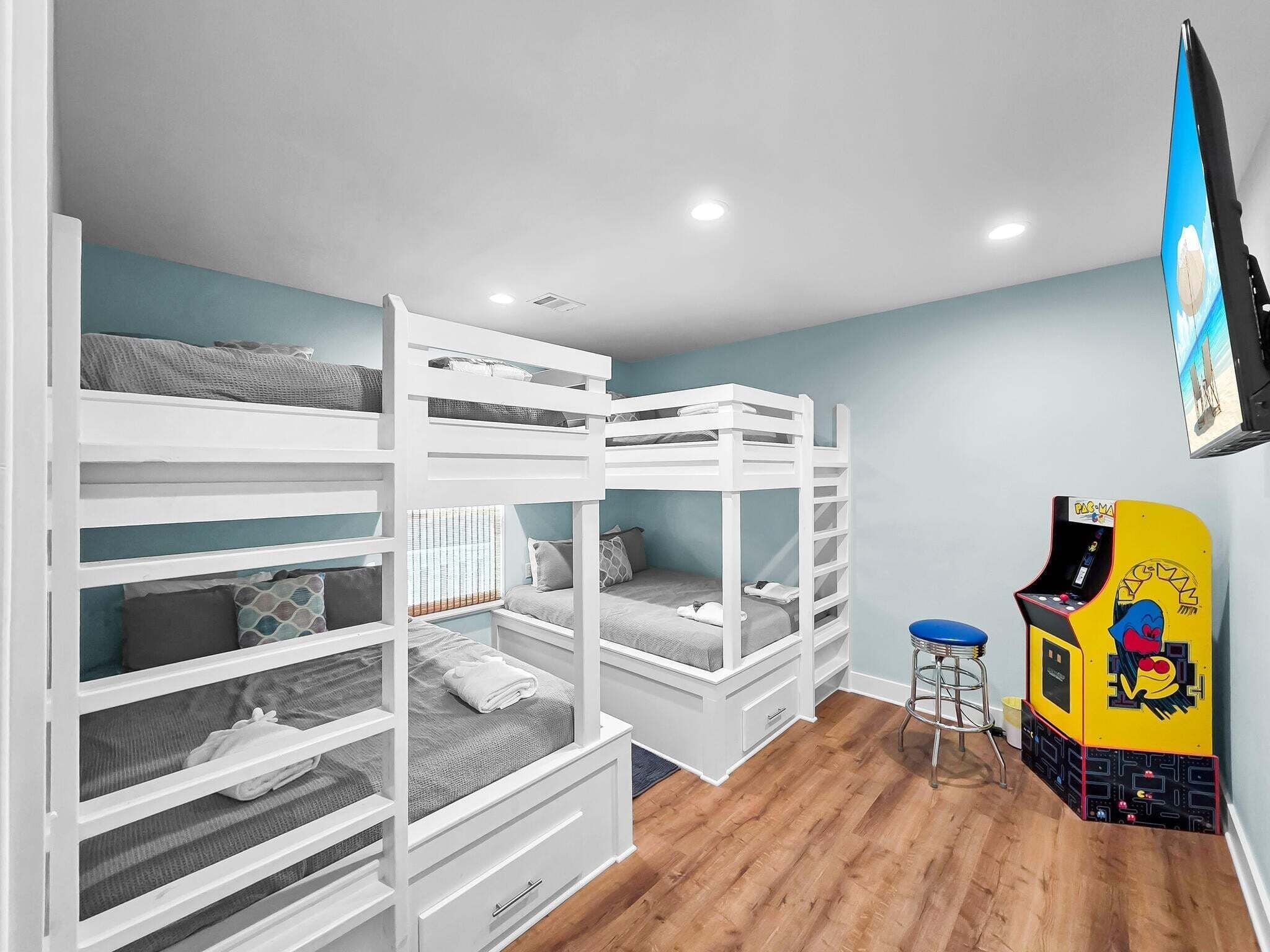 House, 3 Bedrooms | 3 bedrooms, iron/ironing board, free WiFi