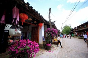 Exterior - Leisure Inn Lijiang (Yulong)