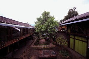 Unclassified image, 2 of 52, button - Leisure Inn Lijiang (Yulong)