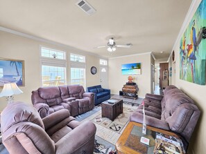 House, 3 Bedrooms | Living area - It's A Shellabration 3 Bedroom Home (Port Bolivar)