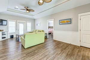 独立别墅, 4 间卧室 | 起居区