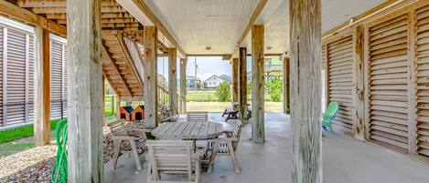 House, 2 Bedrooms | Outdoor dining