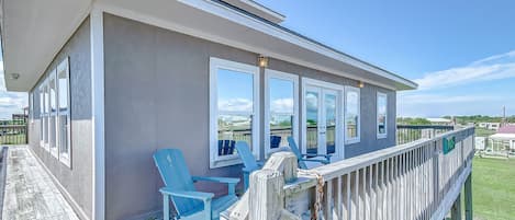 House, 3 Bedrooms | Terrace/patio