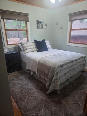 3 Schlafzimmer, Bügeleisen/Bügelbrett, kostenloses WLAN, Bettwäsche