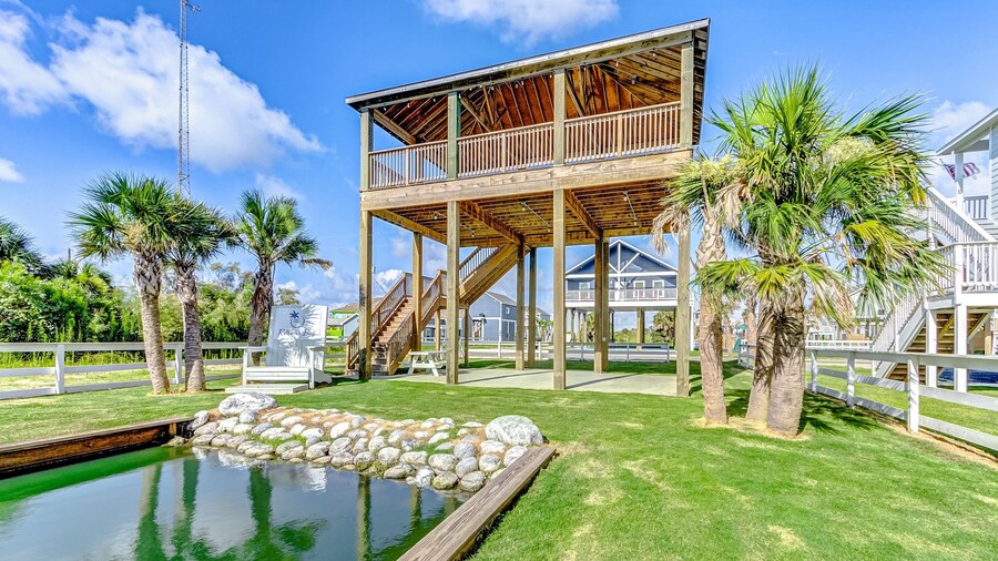Life's A Beach 3 Bedroom Home