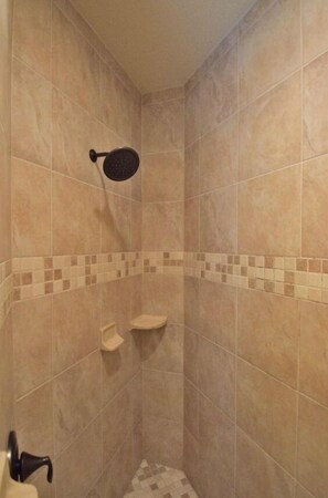 Casa, 4 habitaciones | Baño | Toallas 