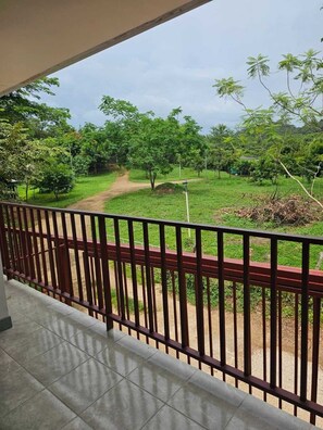 Interior - Jungle Escape near Playa Grande, 3BR, BBQ, Terrace & Nature (Matapalo)