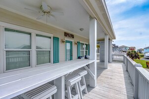 House, 2 Bedrooms | Outdoor dining