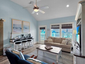 House, 3 Bedrooms | Living area - Sun Of A Beach 3 Bedroom Home (Port Bolivar)