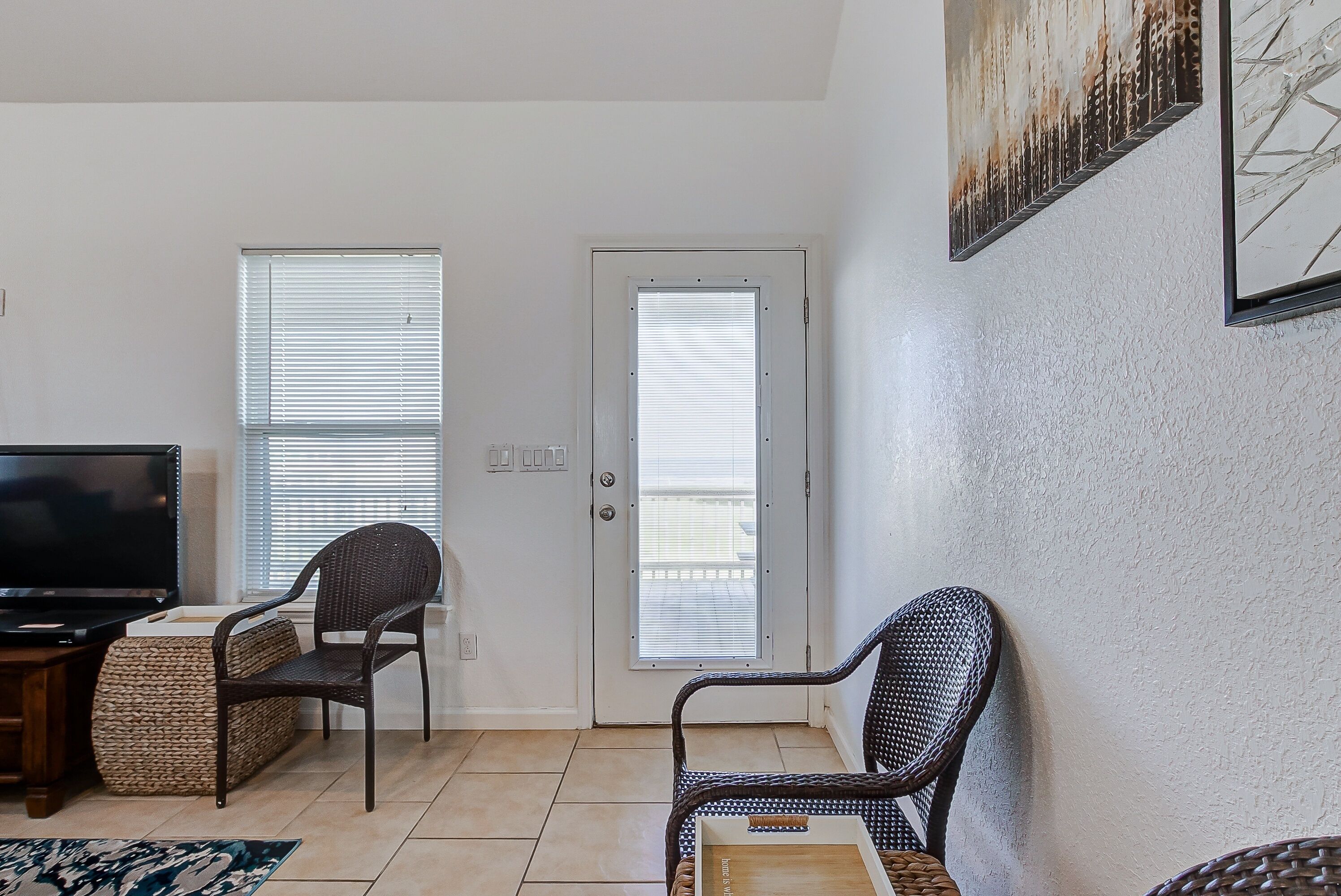 House, 3 Bedrooms | Living area