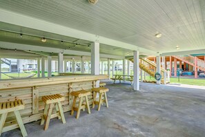 House, 4 Bedrooms | Terrace/patio - Crystal Oasis 4 Bedroom Home (Port Bolivar)