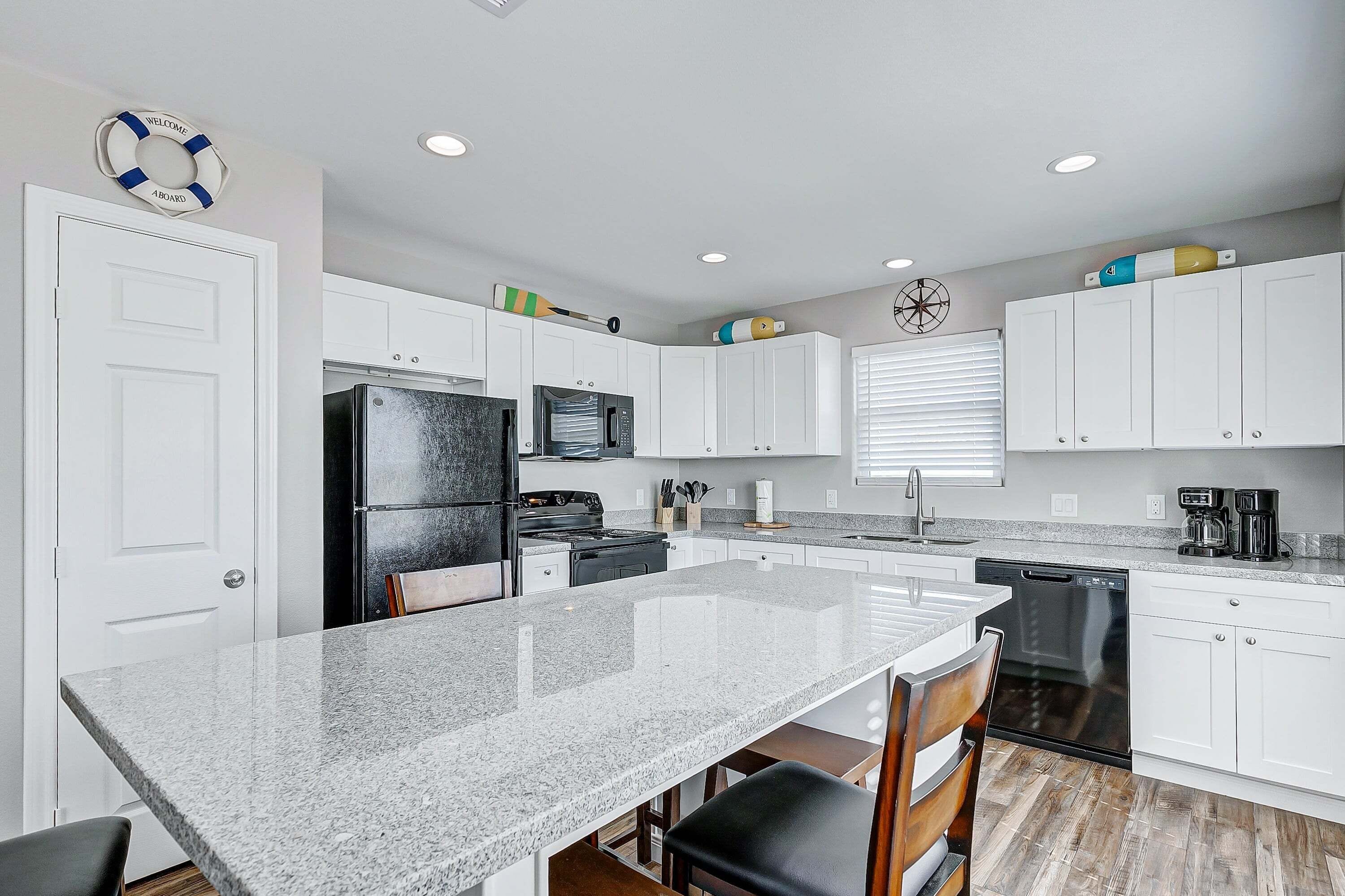 House, 3 Bedrooms | Private kitchen | Fridge, oven, coffee/tea maker, toaster