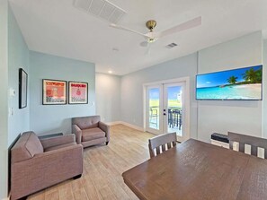 House, 4 Bedrooms | Interior - Pelican Post 4 Bedroom Home (Port Bolivar)