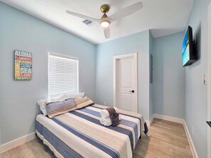 House, 4 Bedrooms - Pelican Post 4 Bedroom Home (Port Bolivar)