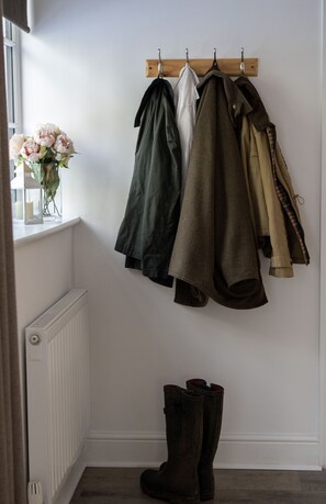 Interior - Greenacres -  a house that sleeps 4 guests  in 2 bedrooms (Kelsale, Saxmundham)