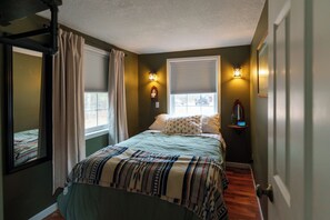3 bedrooms, WiFi, bed sheets