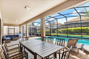 Dining - Spacious 9-bedroom house in wonderful Four Corners with AC (Four Corners)