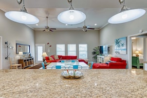 House, 4 Bedrooms | Interior