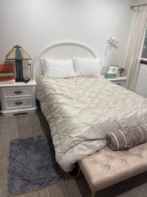 2 dormitorios, tabla de planchar con plancha, wifi y ropa de cama