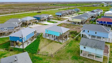 House, 3 Bedrooms | Exterior
