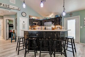 Private kitchen - Blue Heaven 4 Bedroom Home (Port Bolivar)