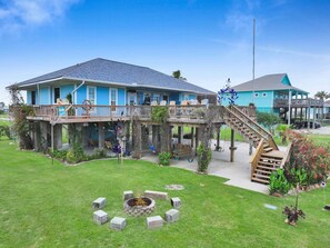 Exterior - Blue Heaven 4 Bedroom Home (Port Bolivar)