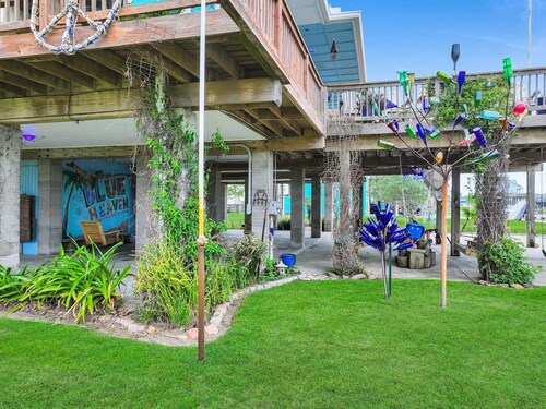 Blue Heaven 4 Bedroom Home