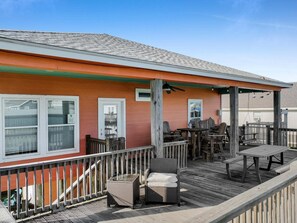 House, 2 Bedrooms | Outdoor dining - Crystal Moon 2 Bedroom Home (Port Bolivar)