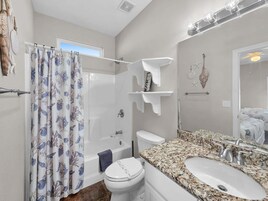 House, 2 Bedrooms | Bathroom | Towels