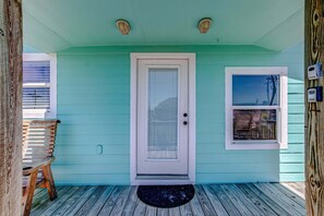 Exterior detail - Beachy Gem 3 Bedroom Home (Port Bolivar)