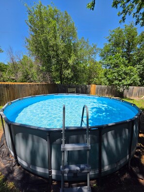 Outdoor pool - Modern Home with Backyard pool + Free Coffee Bar! (San Antonio)