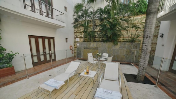 Terrace/patio - Elegant stay in Cartagena's Walled City!   Perfect for families (Cartagena)