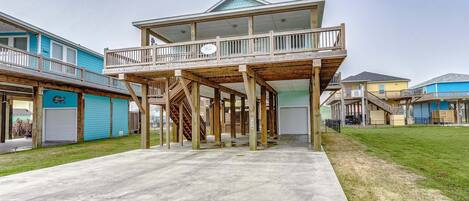 House, 4 Bedrooms | Exterior