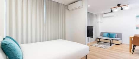 WiFi (無料)