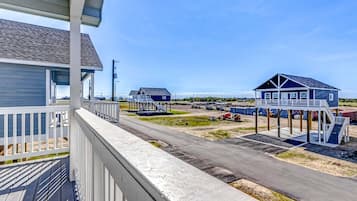 House, 2 Bedrooms | Terrace/patio
