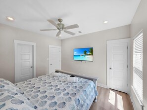 House, 5 Bedrooms - Blue Anchor 5 Bedroom Home (Port Bolivar)