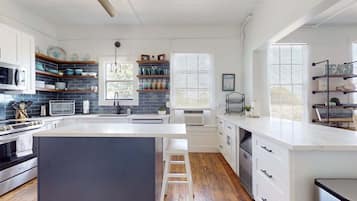 Ferienhaus, 5 Schlafzimmer | Eigene Küche | Kühlschrank, Ofen, Wasserkocher mit Kaffee-/Teezubehör, Toaster