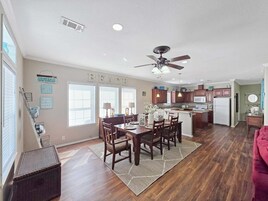 House, 3 Bedrooms | Dining