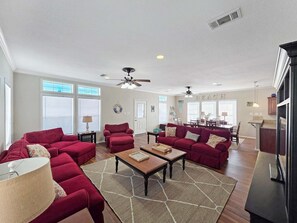 Casa, 3 quartos | Área de estar