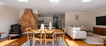 Boonara - Newly Renovated 4 BR in Wentworth Falls