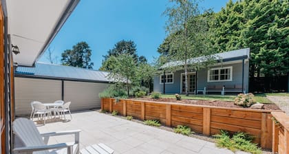 Boonara - Newly Renovated 4 BR in Wentworth Falls