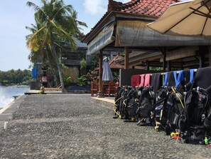 Divers