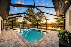 Pool - Luxury Canal Villa, Headed Pool, Game Room, Sandy Beach Yard & Fire Pit (Cape Coral)