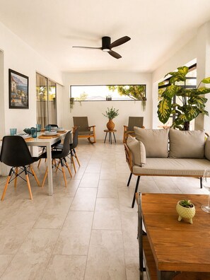 Dining - Luxury Canal Villa, Headed Pool, Game Room, Sandy Beach Yard & Fire Pit (Cape Coral)