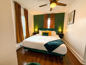 3 Schlafzimmer, Schreibtisch, Bügeleisen/Bügelbrett, kostenloses WLAN