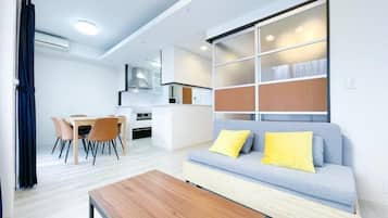 Apartment(j04), Non Smoking | Living area