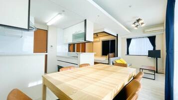 Apartment(j04), Non Smoking | Dining